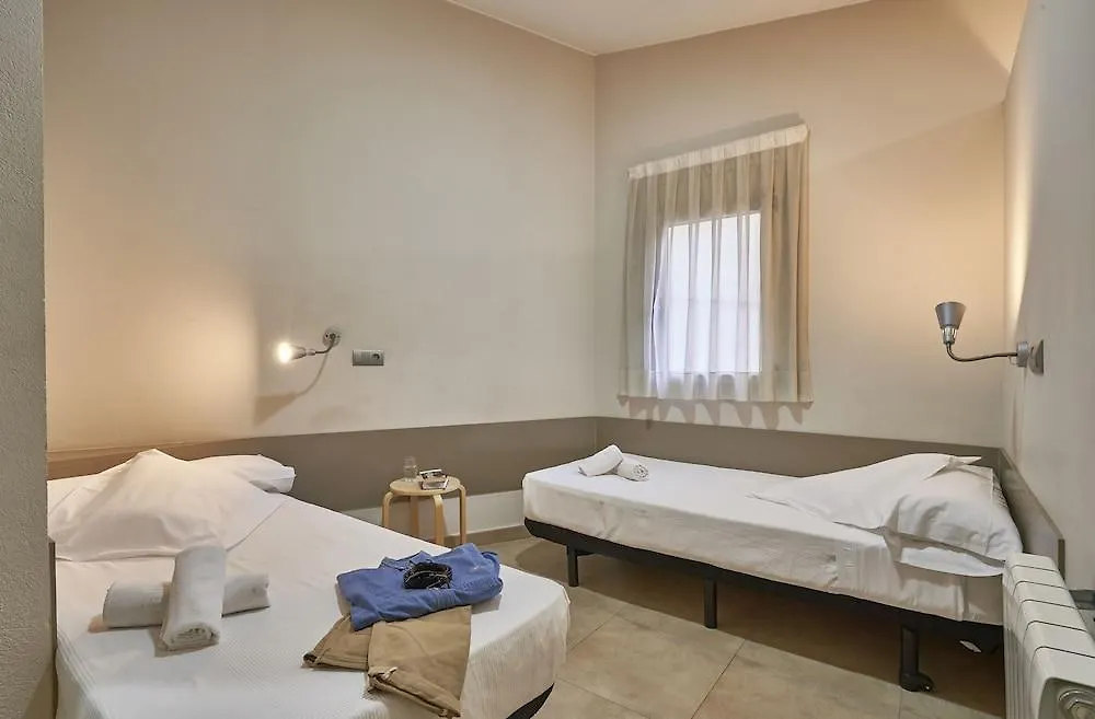 Barcelona Sants Station Apartments 3*,  スペイン