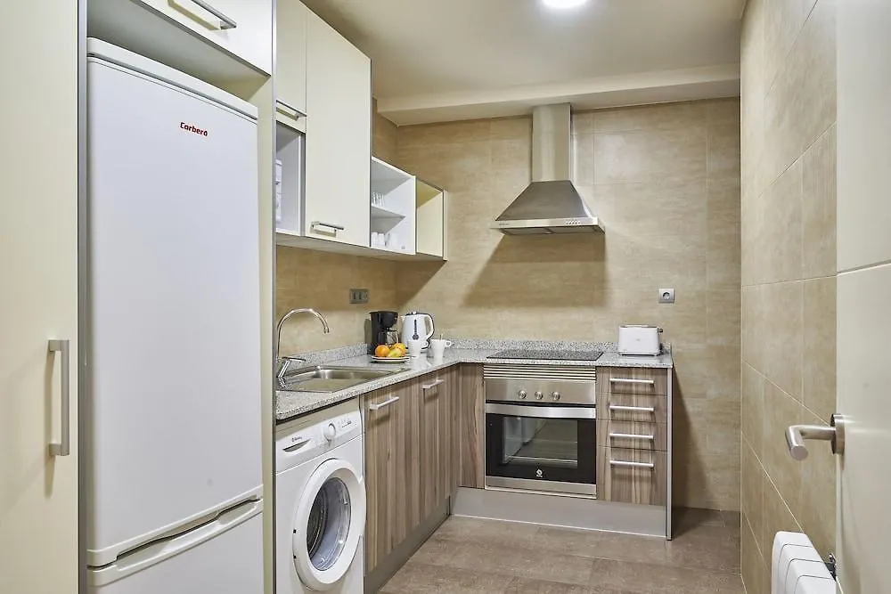 Barcelona Sants Station Apartments ホテル