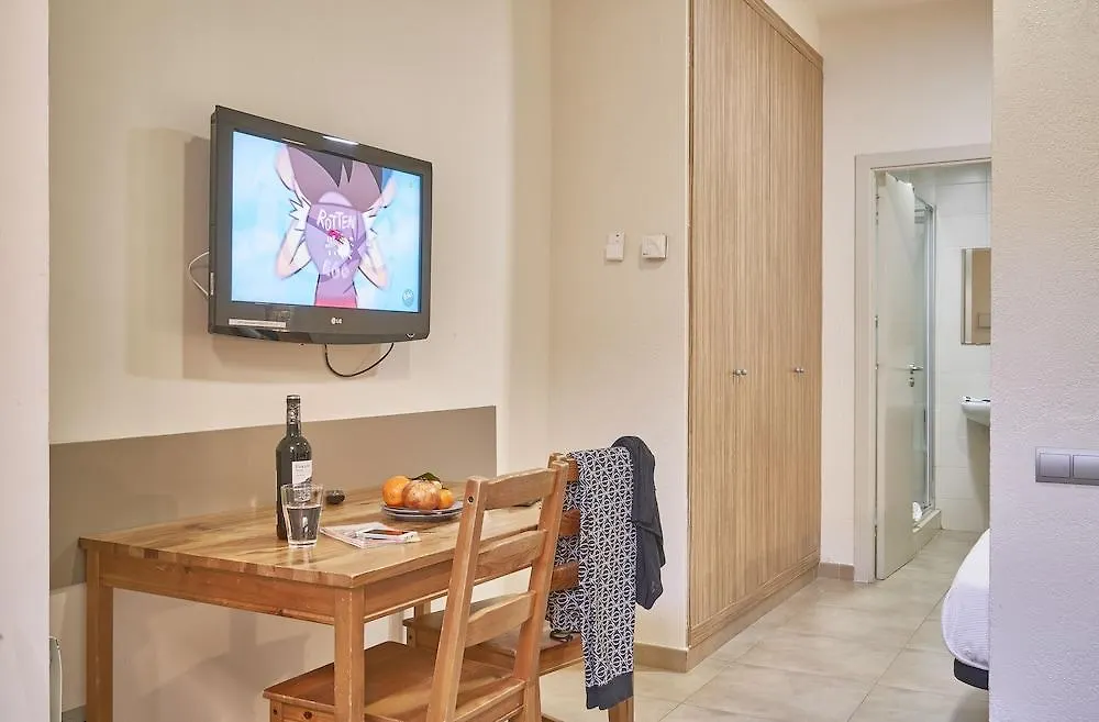 Barcelona Sants Station Apartments スペイン
